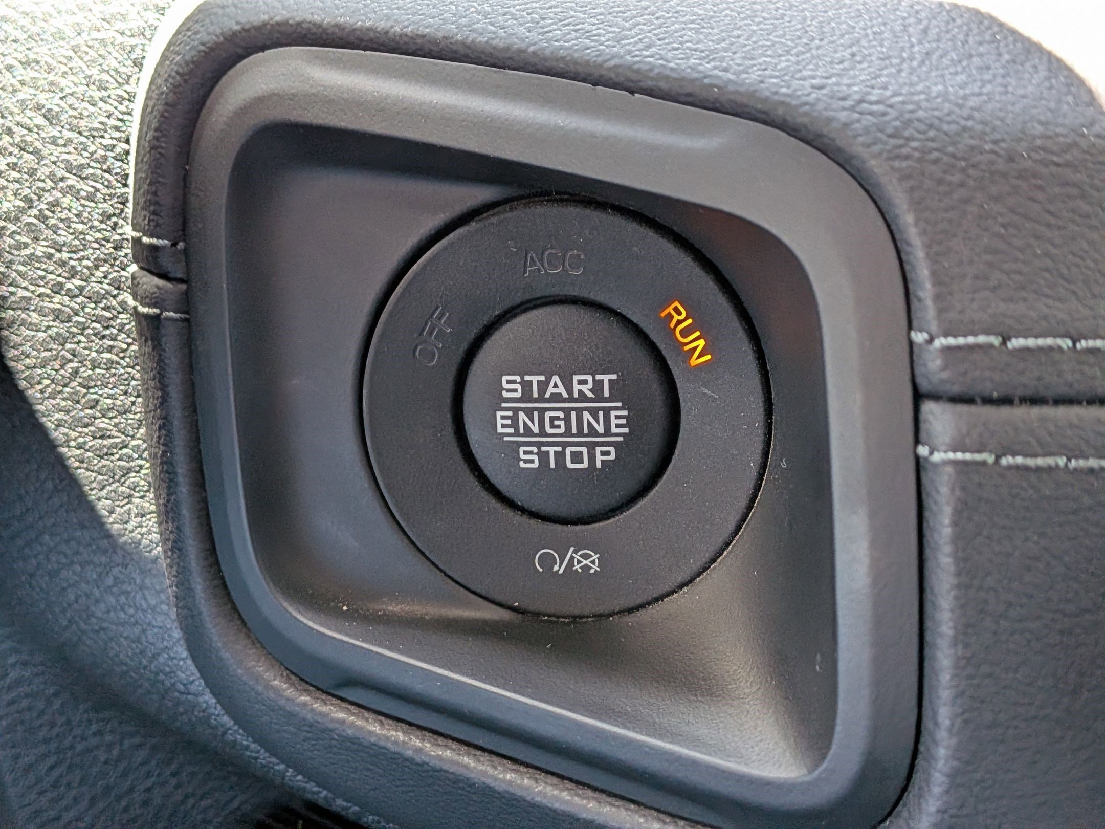 Used 2024 Anvil Clearcoat Jeep Rubicon image 24