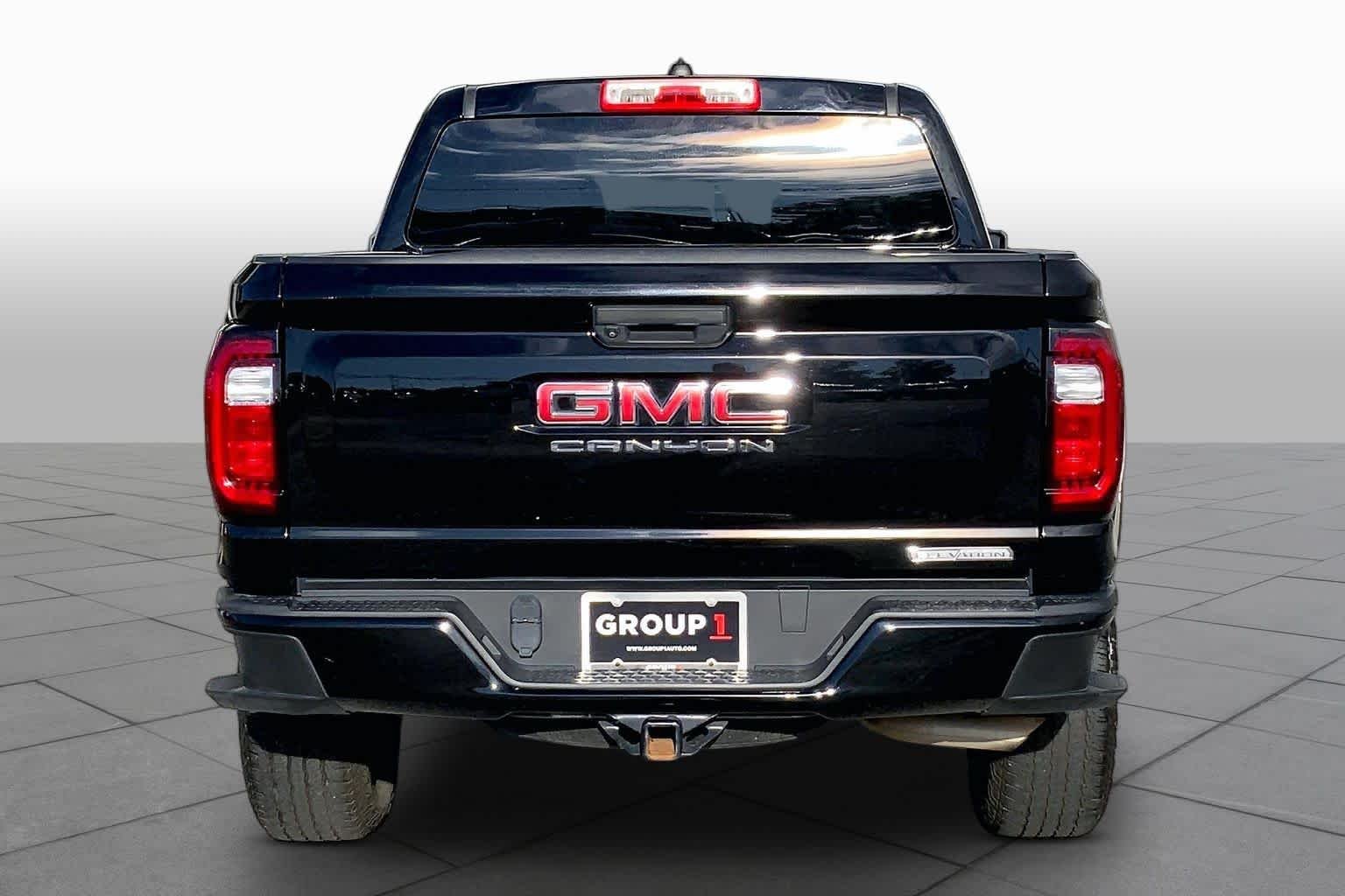 Used 2023 Onyx Black GMC 2WD Elevation image 5