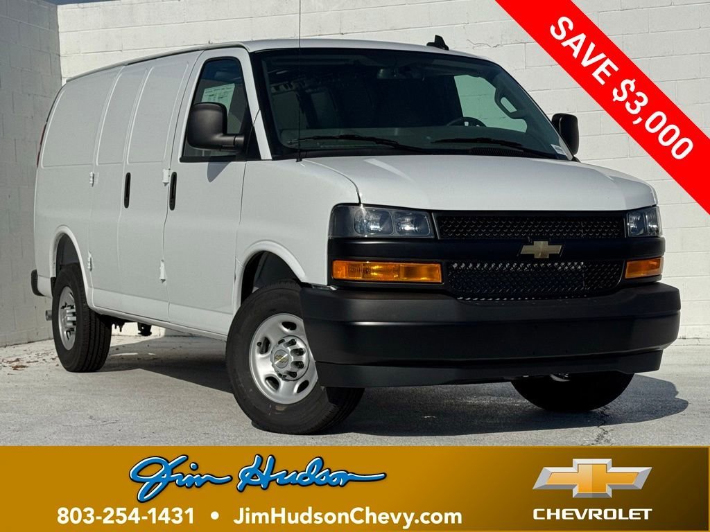 2025 Chevrolet Express 2500 Work Van HD's photo