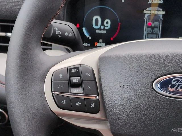 New 2027 Blue Ford 4DR RWD ACTIVE image 27