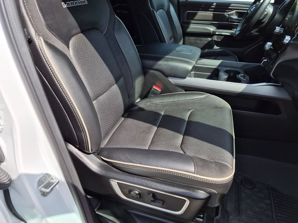 Used 2023 White Ram Laramie image 29