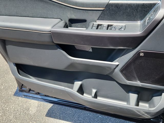 New 2026 Antimatter Blue Metallic Ford Tremor® image 7