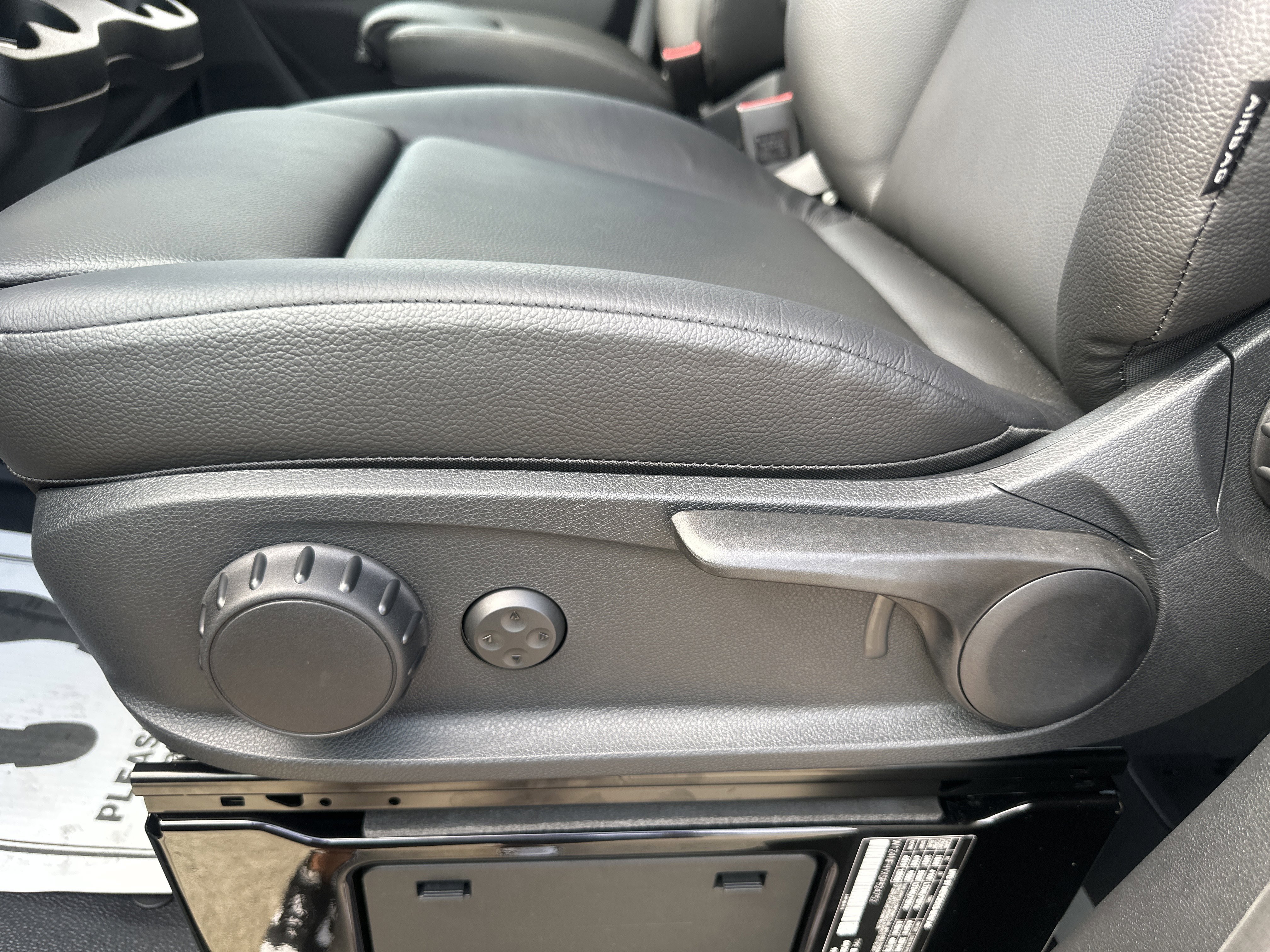 2025 Mercedes-Benz Sprinter Passenger Van Base - Photo 10