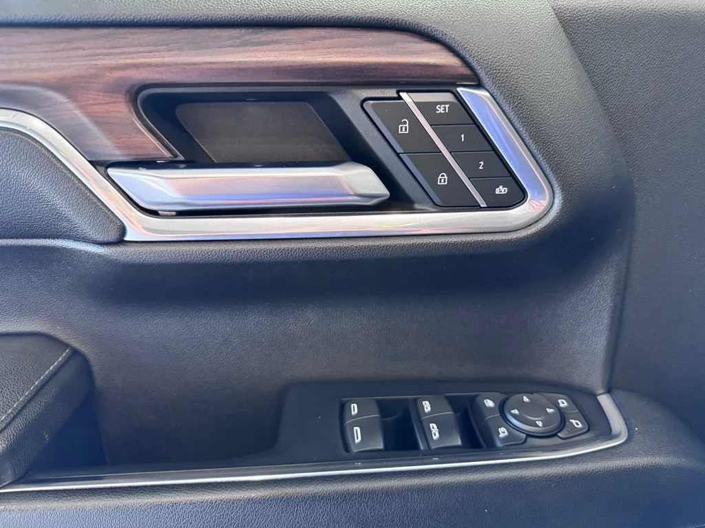 2023 GMC Sierra 1500 SLT - Photo 28