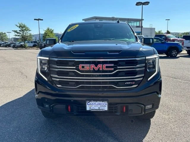 Used 2025 Onyx Black GMC AT4 image 9