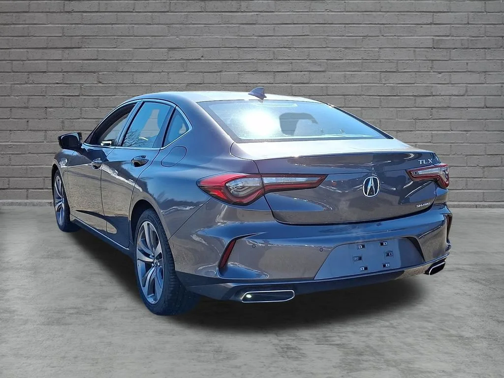 Used 2023 Gray Acura Advance Package image 9