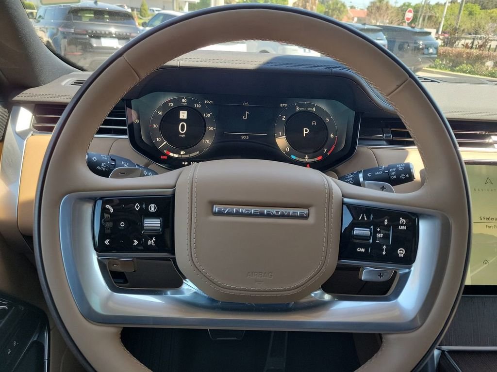 New 2026 Carpathian Grey Land Rover SE image 29