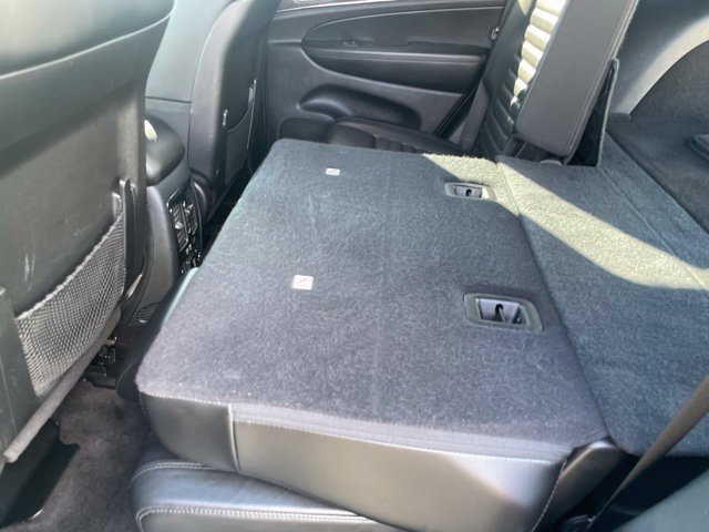 Used 2018 Diamond Black Jeep Limited image 35