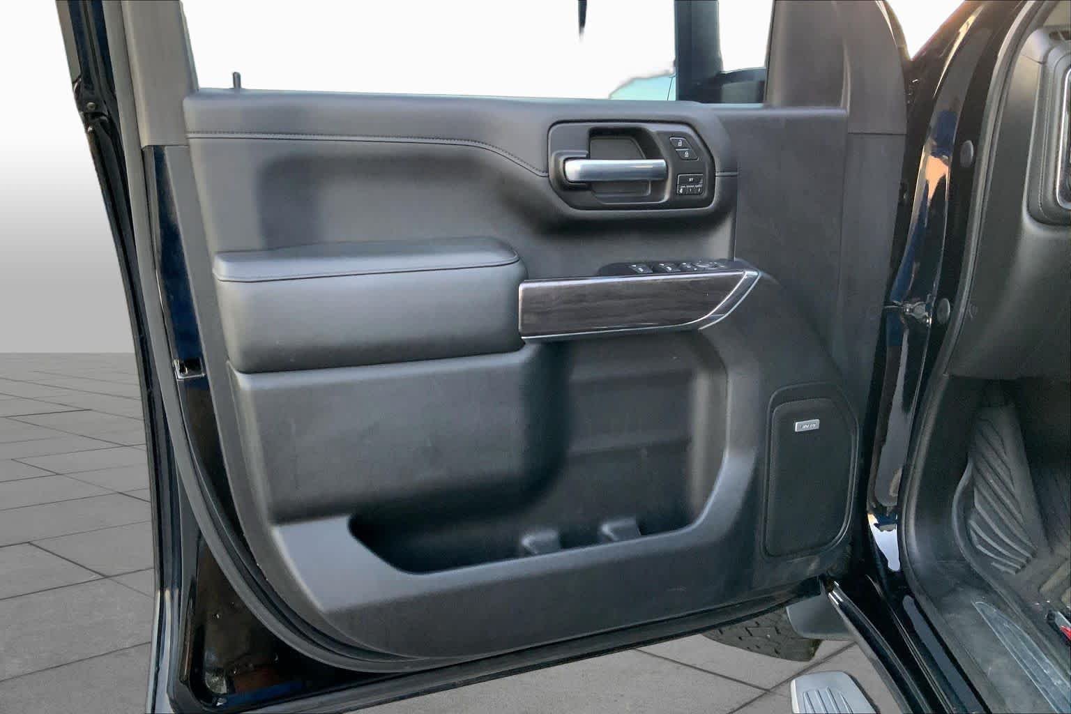 Used 2020 Black Chevrolet LTZ image 20