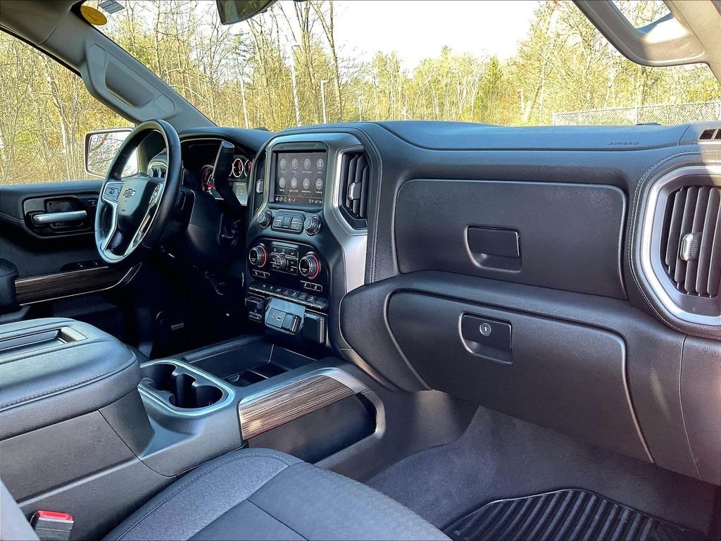Used 2021 Red Chevrolet LT Trail Boss image 14