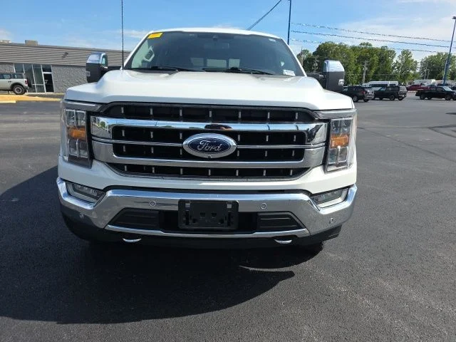Used 2021 White Metallic Ford Lariat image 2
