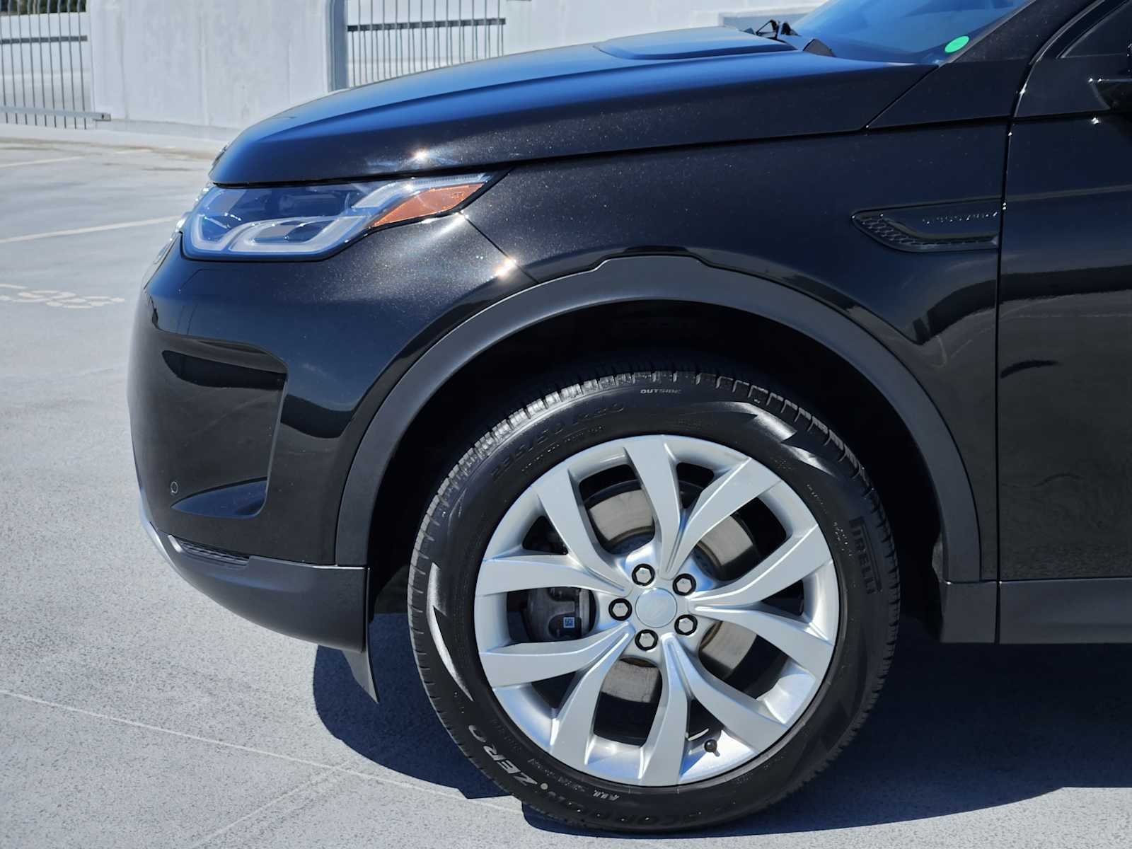 Certified Used 2023 Santorini Black Metallic Land Rover SE image 9