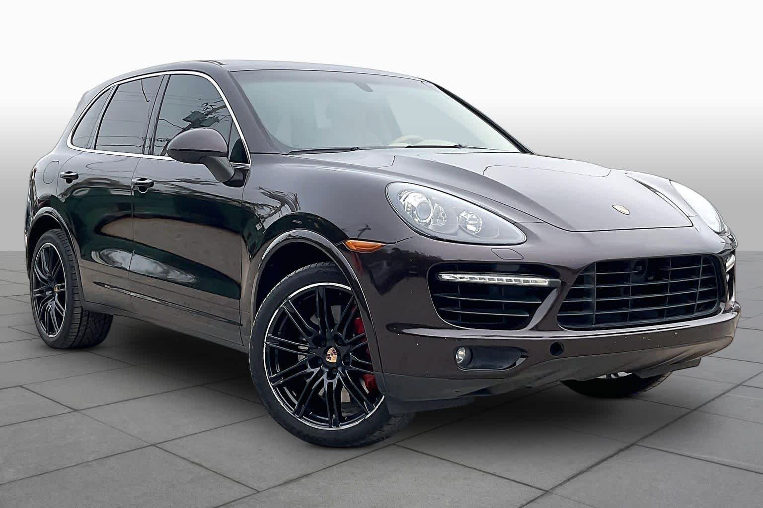 Used 2014 Mahogany Metallic Porsche Turbo image 2