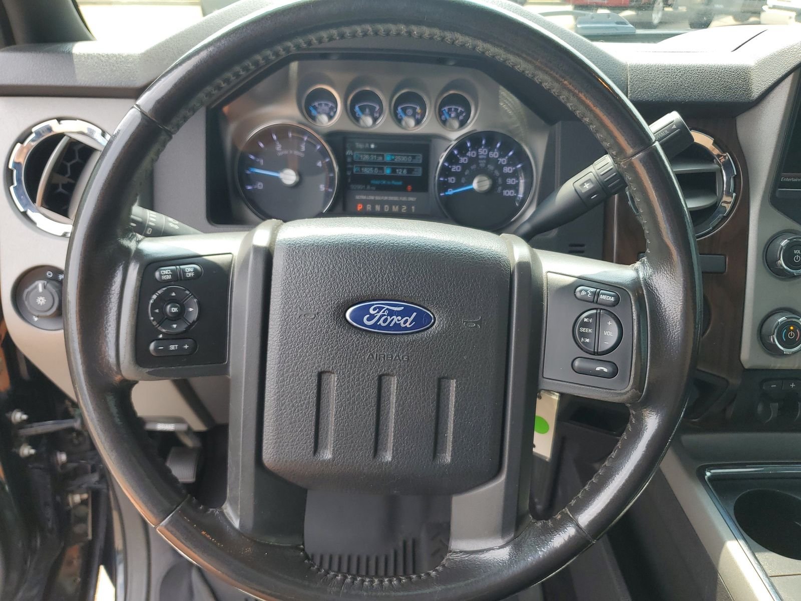 Used 2016 Black Ford Lariat image 19