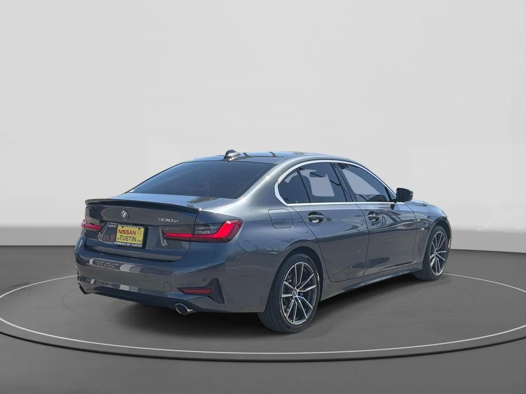 Used 2022 MINERAL GREY METALLIC BMW 330e image 7
