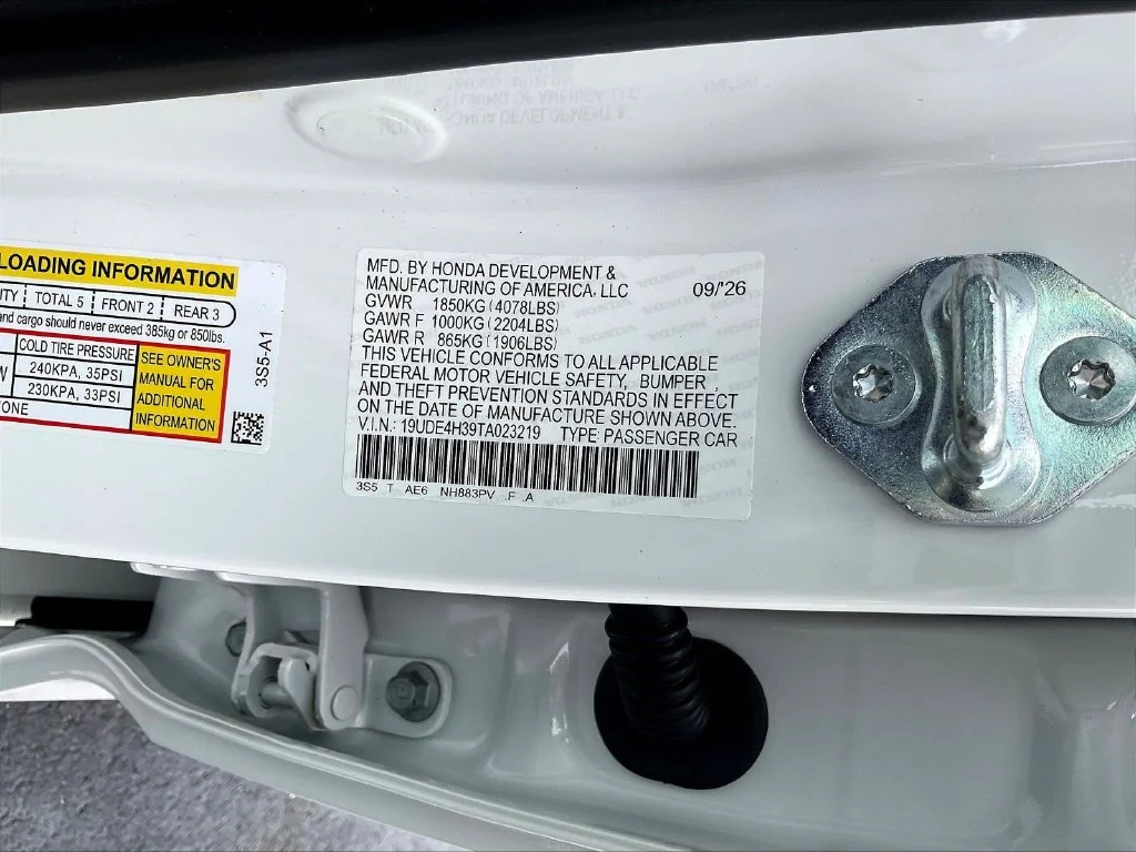 New 2026 Platinum White Pearl Acura FWD A-Spec image 13