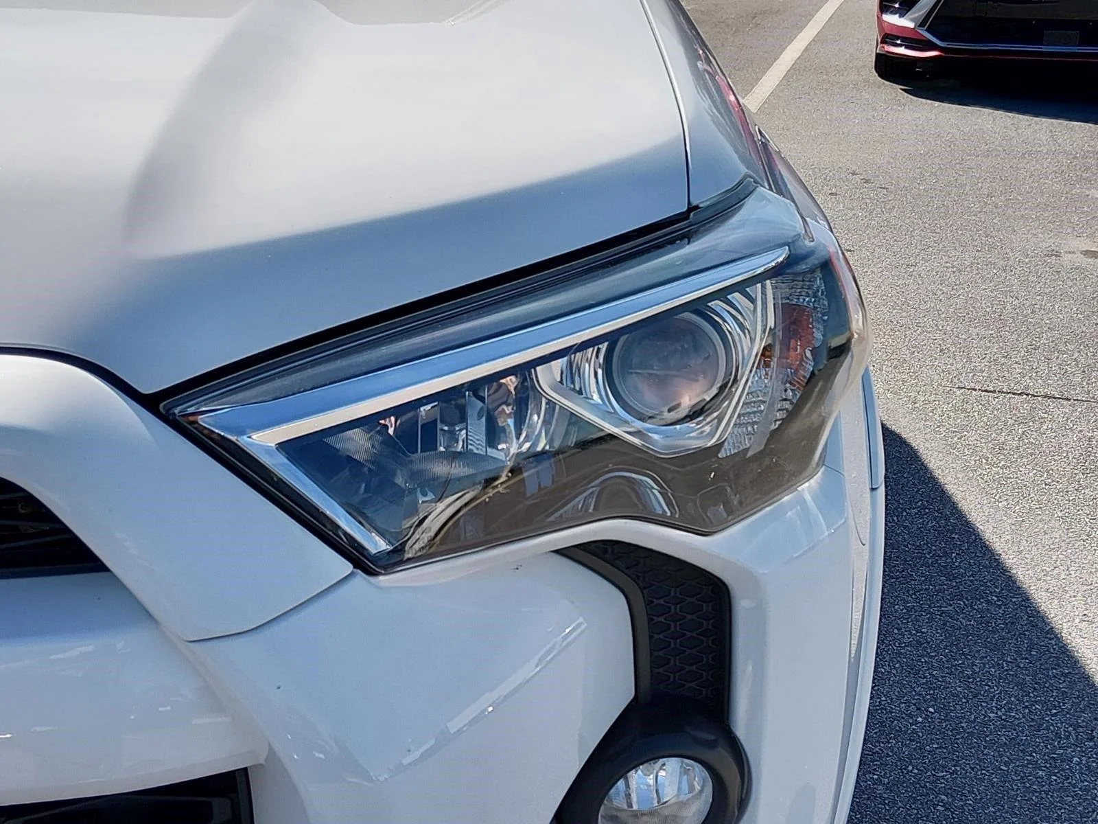 Used 2019 Super White Toyota SR5 Premium image 10