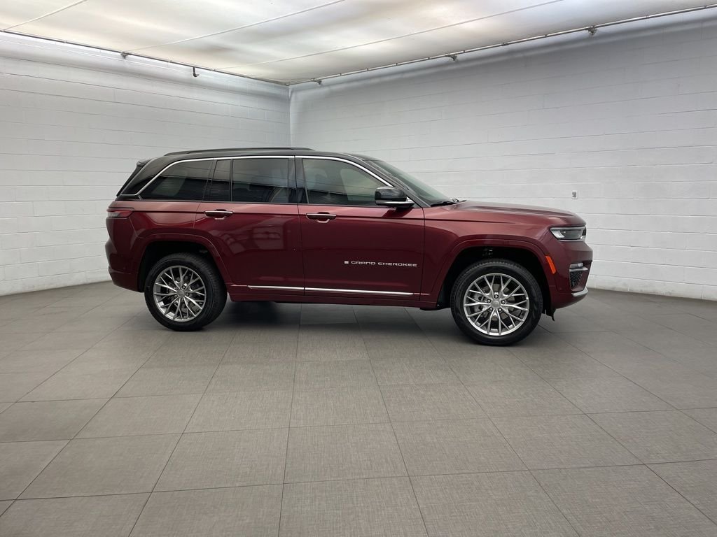 2025 Jeep Grand Cherokee Summit