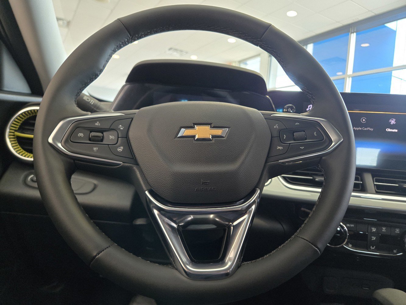 2026 Chevrolet Trax LT - Photo 9