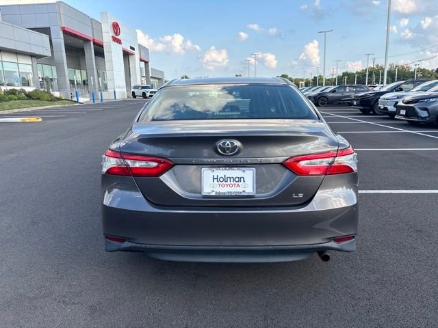 Used 2018 Gray Toyota LE image 6