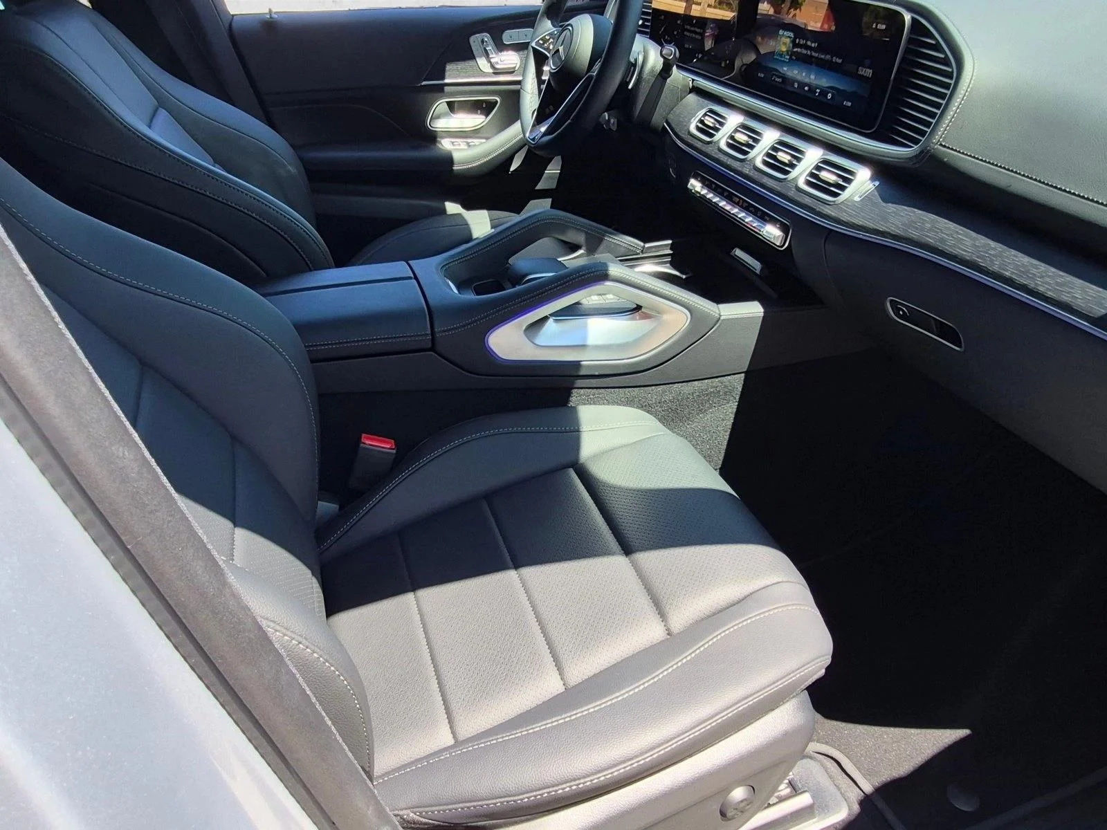 Used 2026 Cirrus Silver Metallic Mercedes-Benz GLE 350 image 22