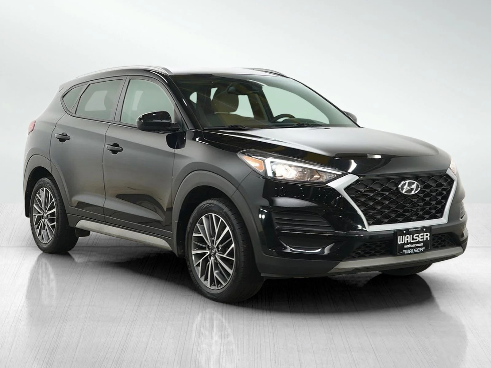 Used 2020 Black Noir Pearl Hyundai SEL image 7