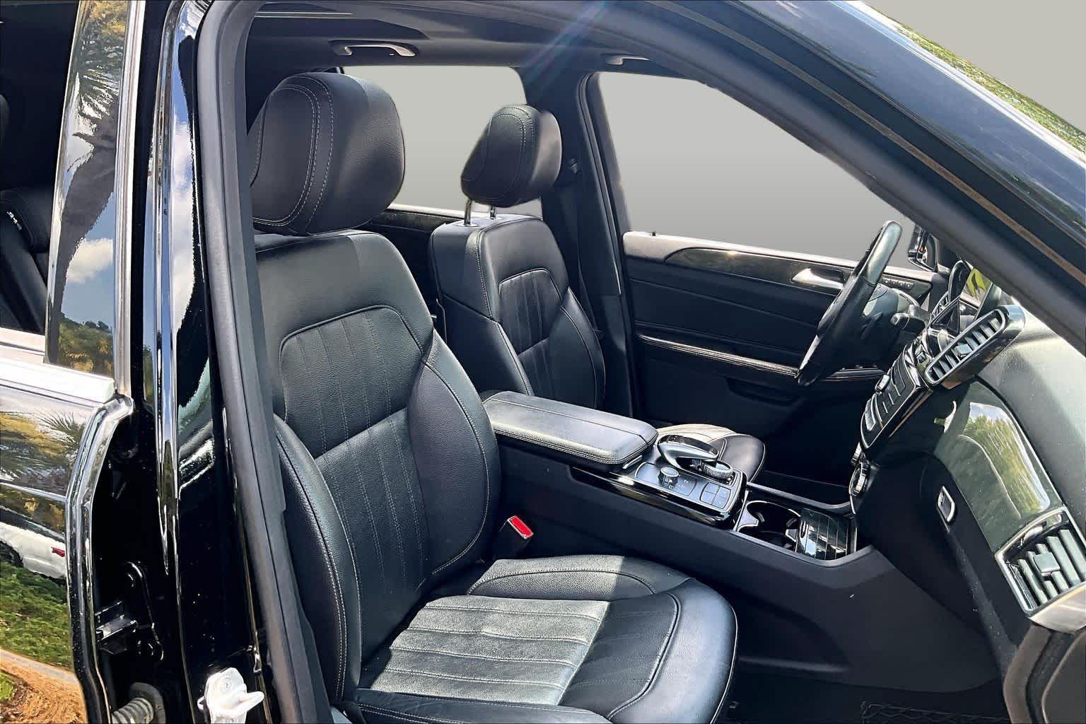 Used 2017 Black Mercedes-Benz GLE 350 image 9