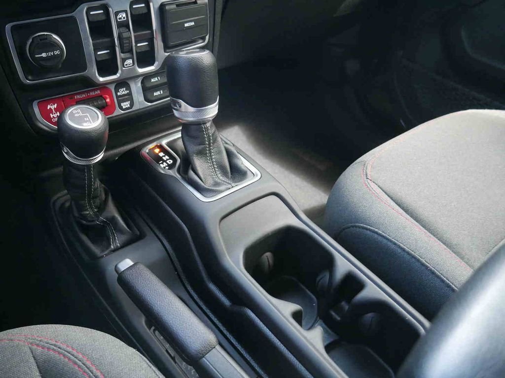 Used 2024 Black Jeep Rubicon image 29