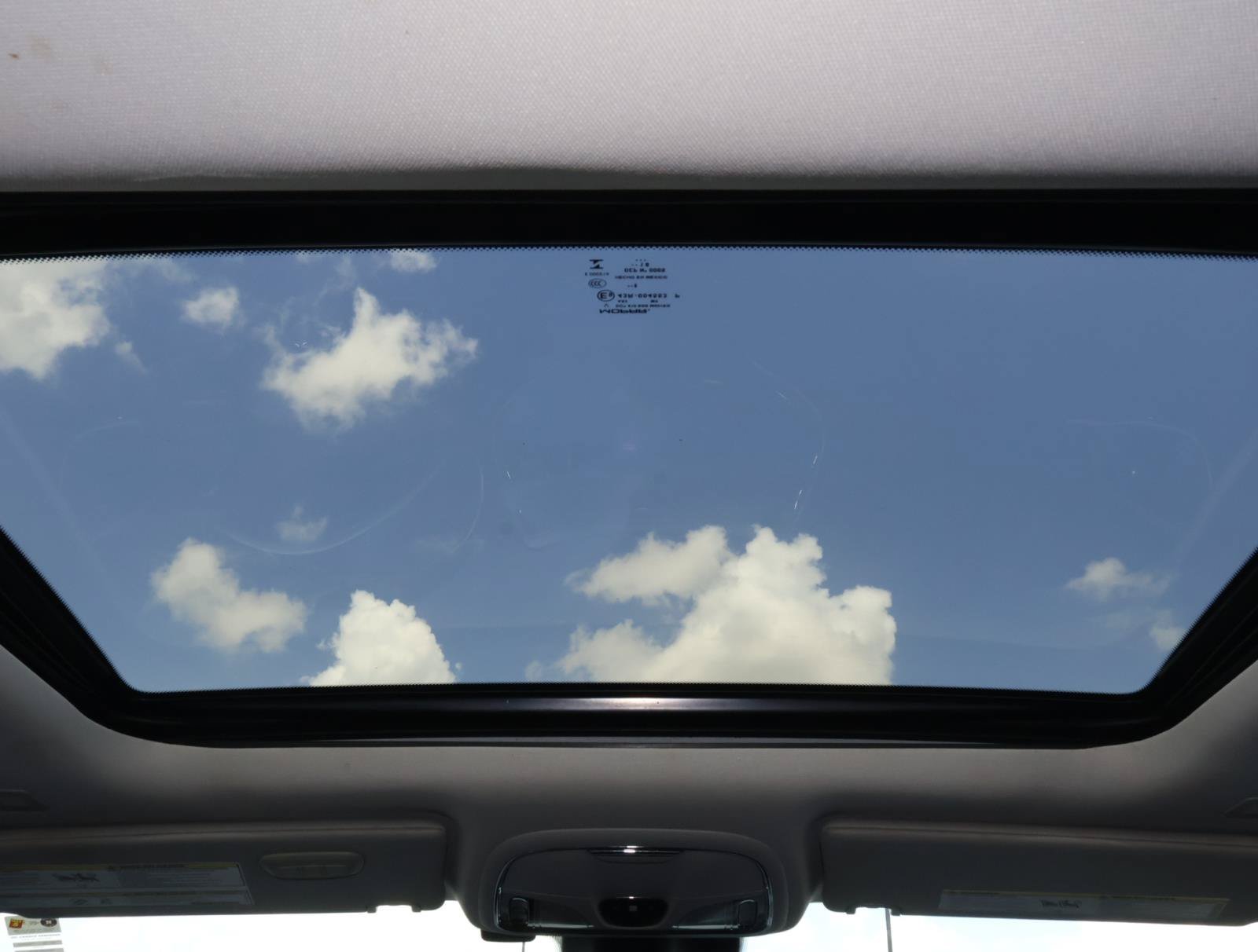Used 2019 Bright White Clearcoat Jeep Limited image 12
