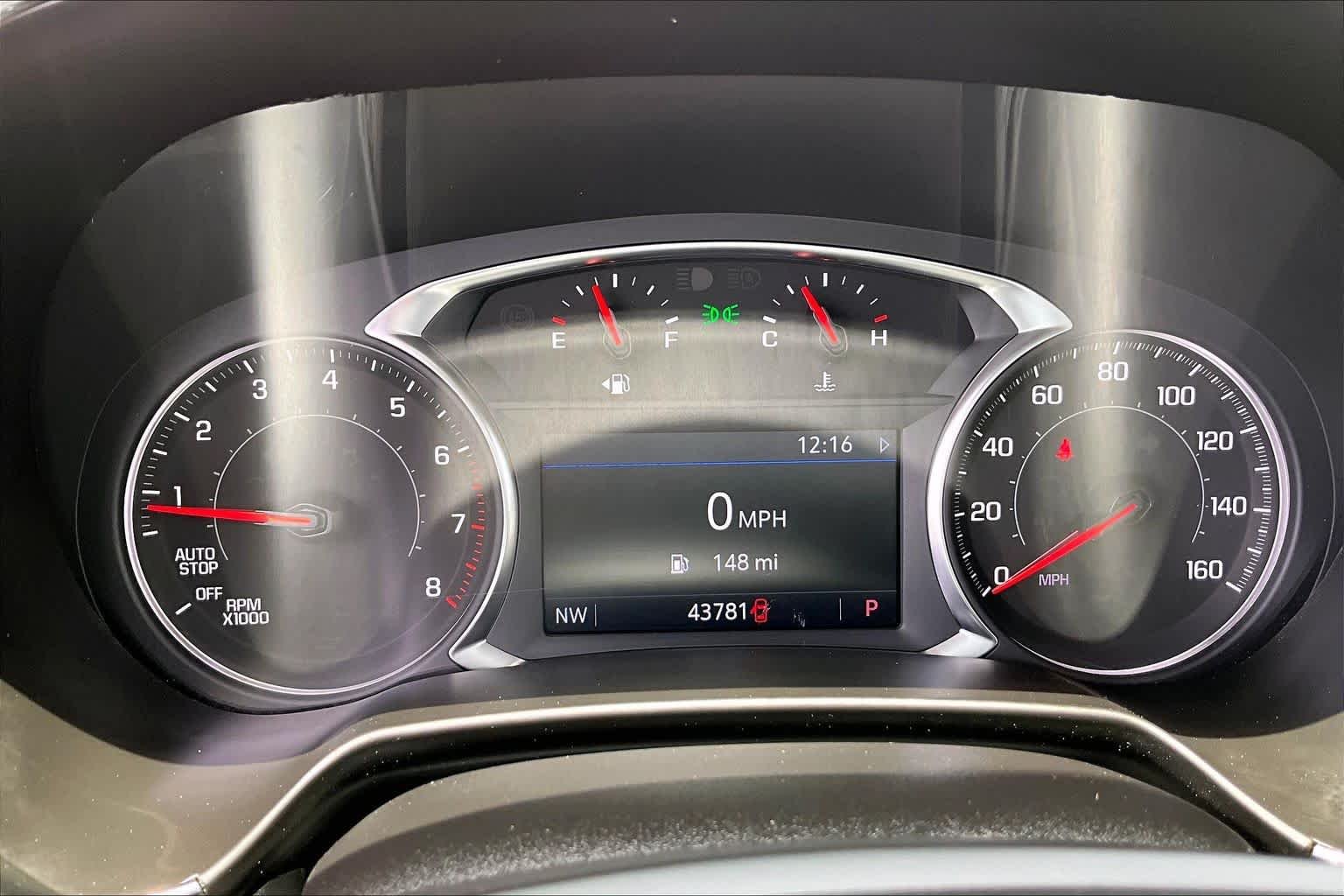 Used 2025 Sterling Gray Metallic Chevrolet LT image 24