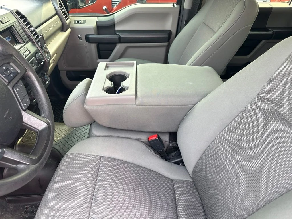 Used 2021 Blue Ford XL image 13