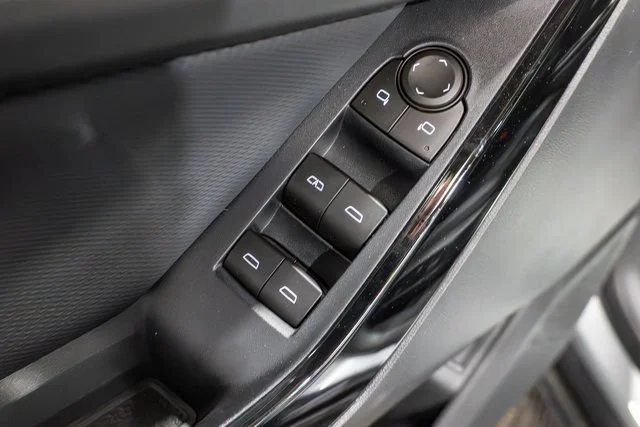 2026 Chevrolet Equinox LT - Photo 13