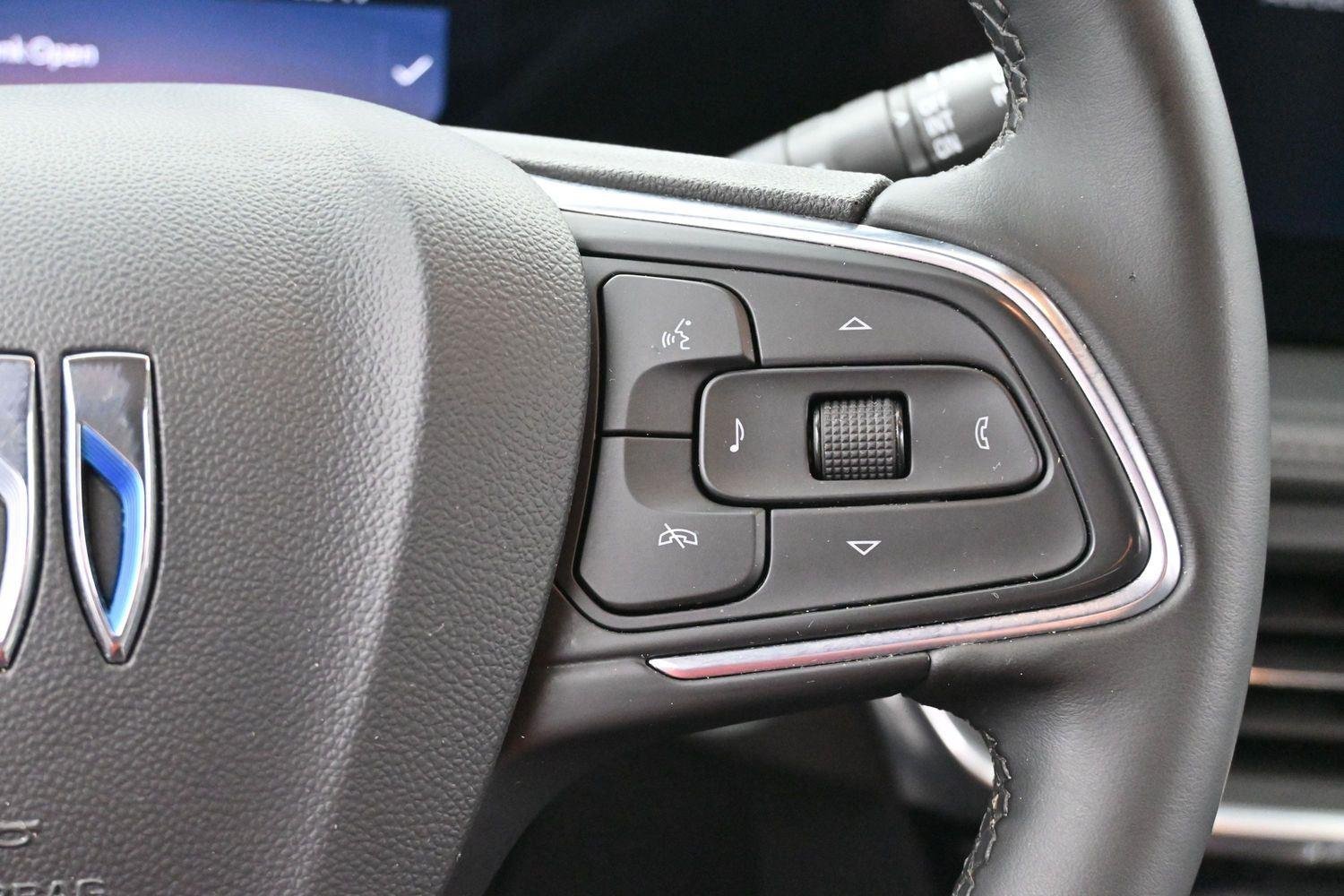 Used 2024 Summit White Buick Sport Touring image 18
