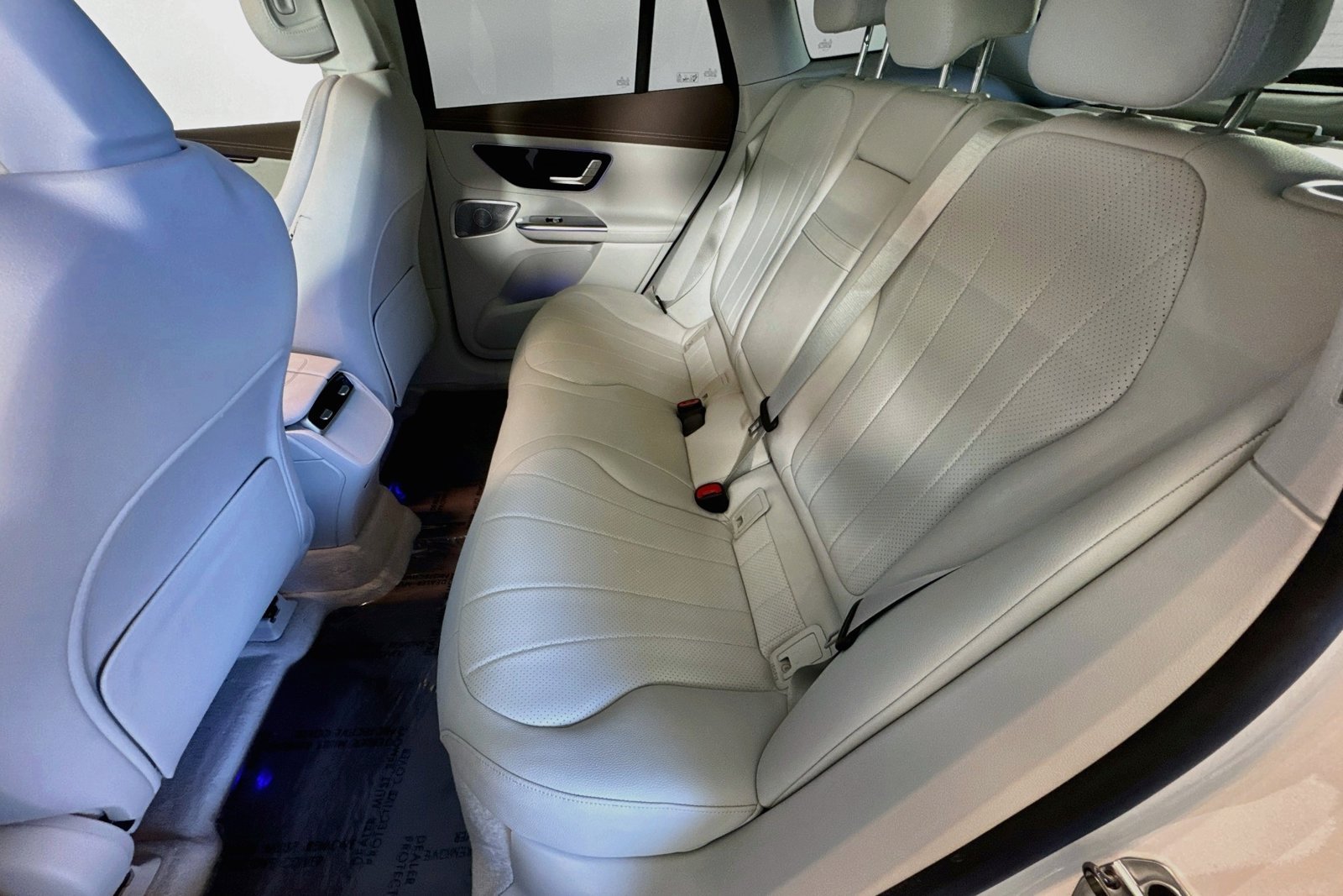 Certified Used 2023 Polar White Mercedes-Benz EQE 350 image 23