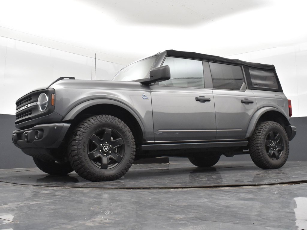 2022 Ford Bronco 4-Door Black Diamond - Photo 28