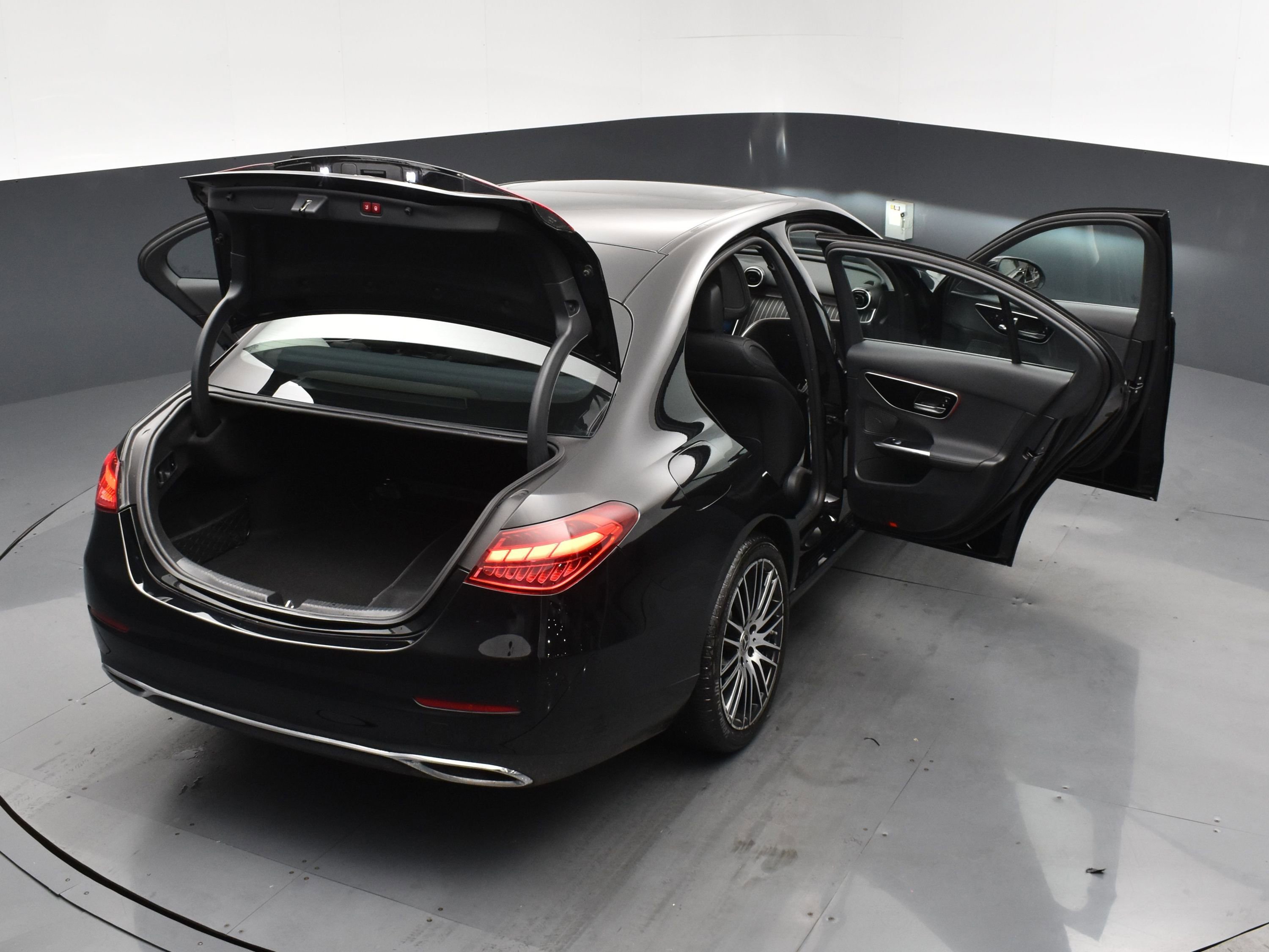 Used 2023 Black Mercedes-Benz C 300 image 23