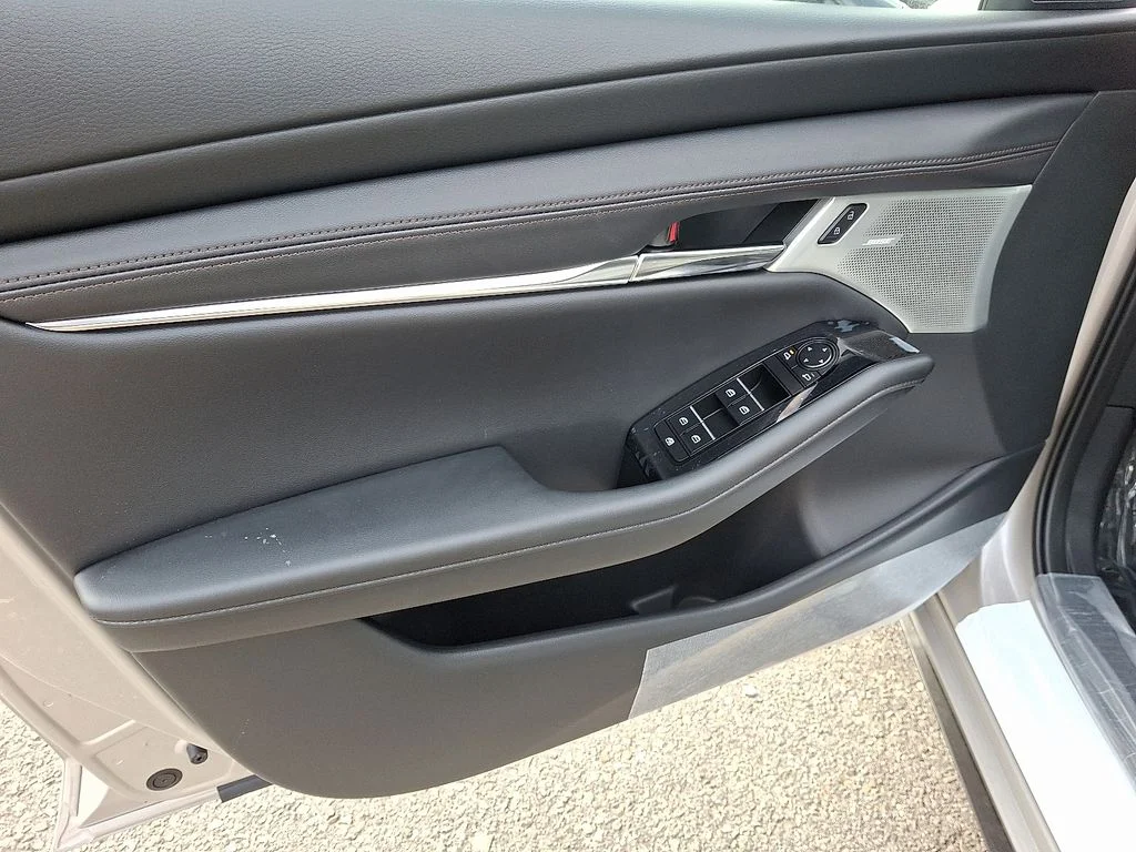 2026 Mazda Mazda3 Turbo Premium Plus - Photo 8