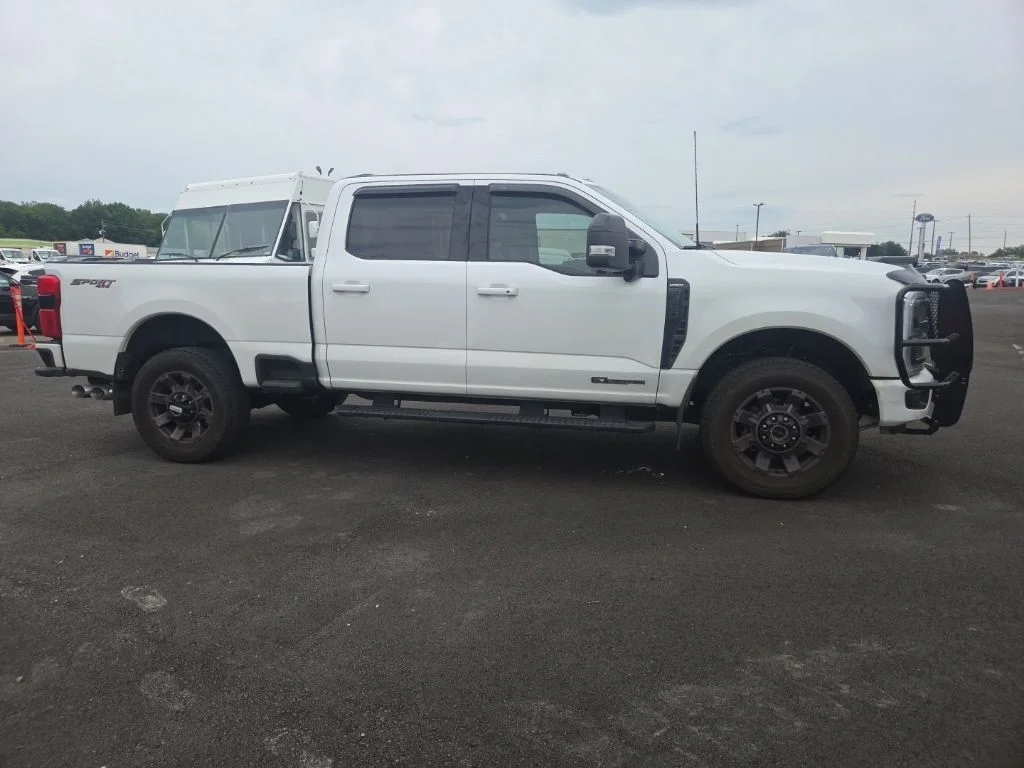 Used 2024 White Ford Lariat image 11