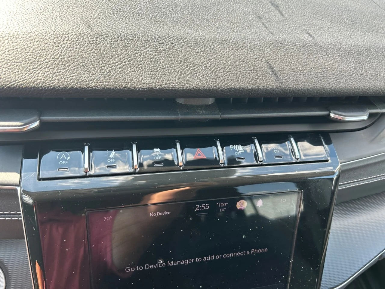 Used 2023 Black Jeep Laredo image 16