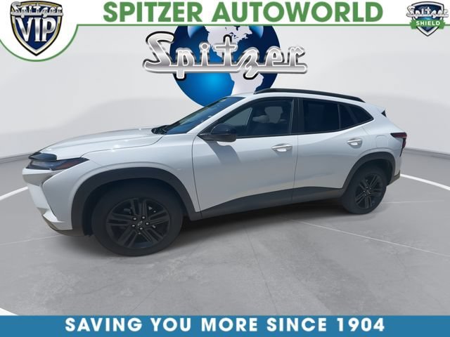 Used 2024 Summit White Chevrolet ACTIV image 6