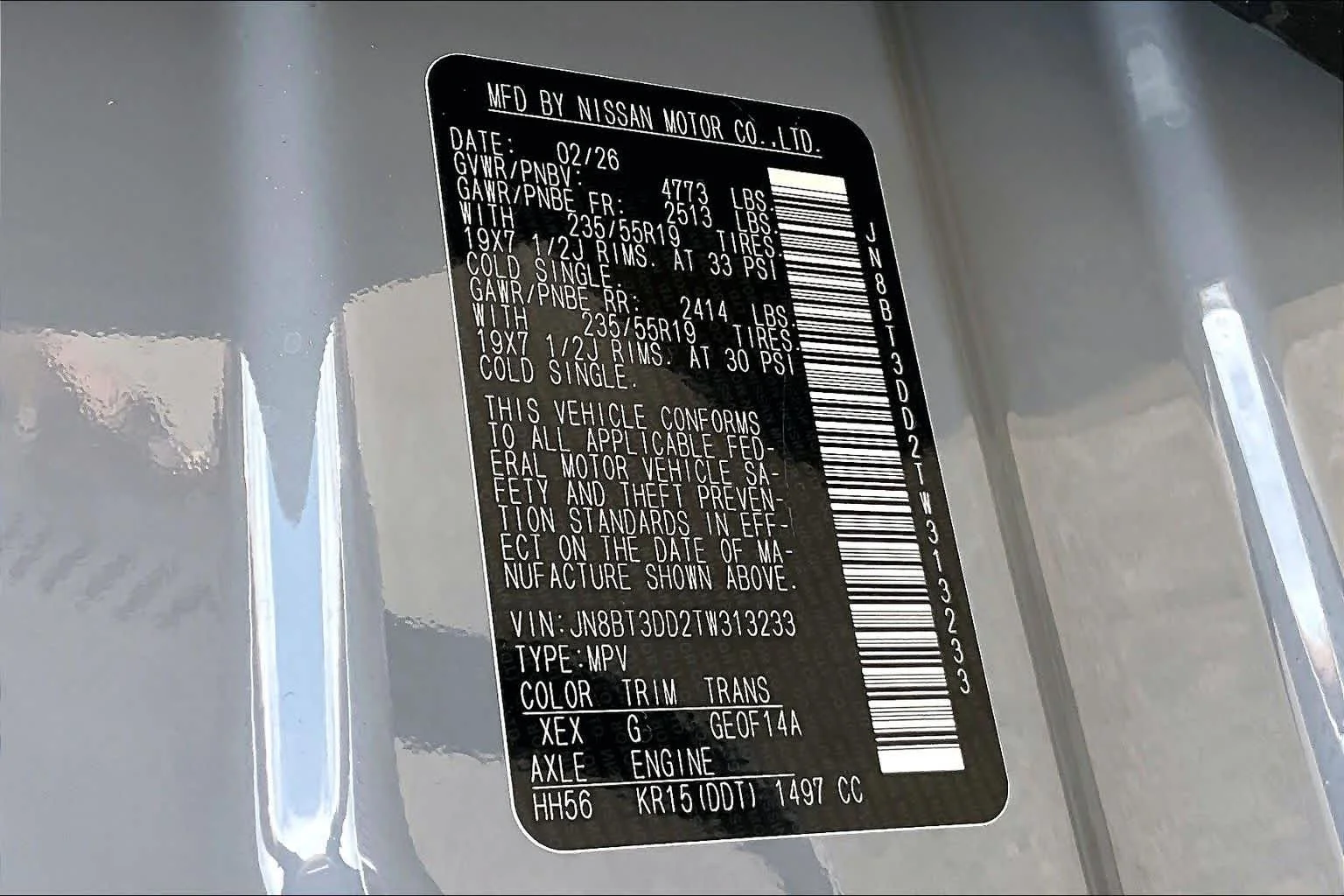 New 2026 Boulder Gray Pearl / Super Black Two-tone Nissan Platinum image 17