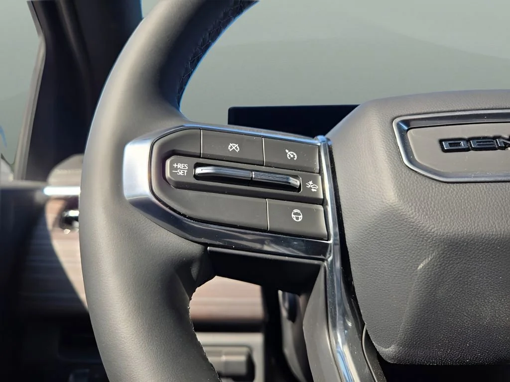 2025 GMC Sierra EV Denali - Photo 33