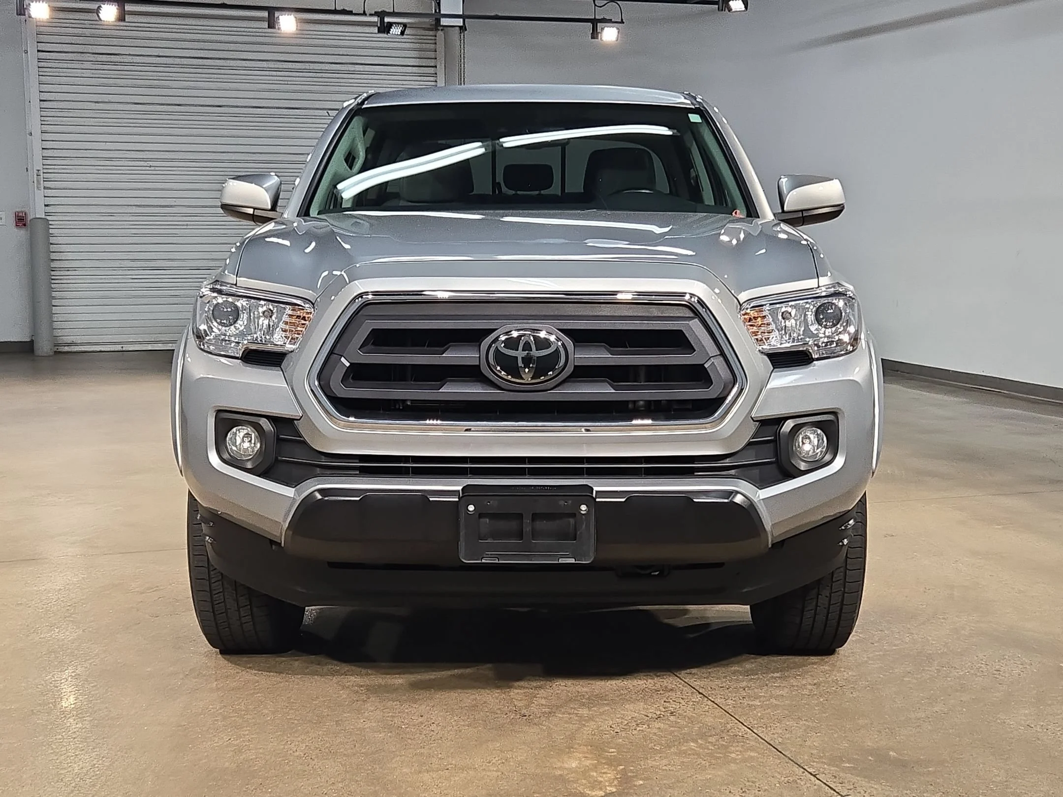 Used 2023 Toyota Tacoma SR5 with VIN 3TYAZ5CN1PT035026 for sale in Little Rock