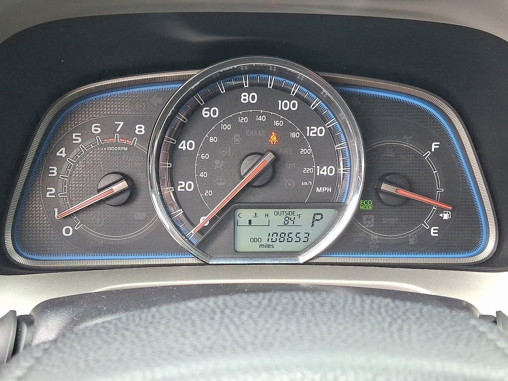 Used 2015 Brown Toyota Limited image 23