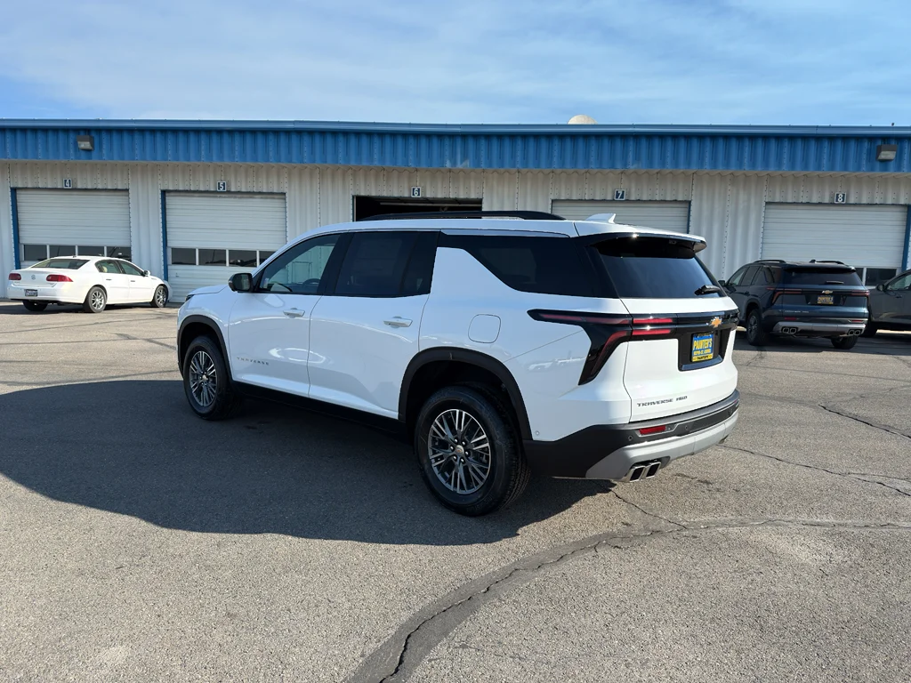 2026 Chevrolet Traverse LT - Photo 3