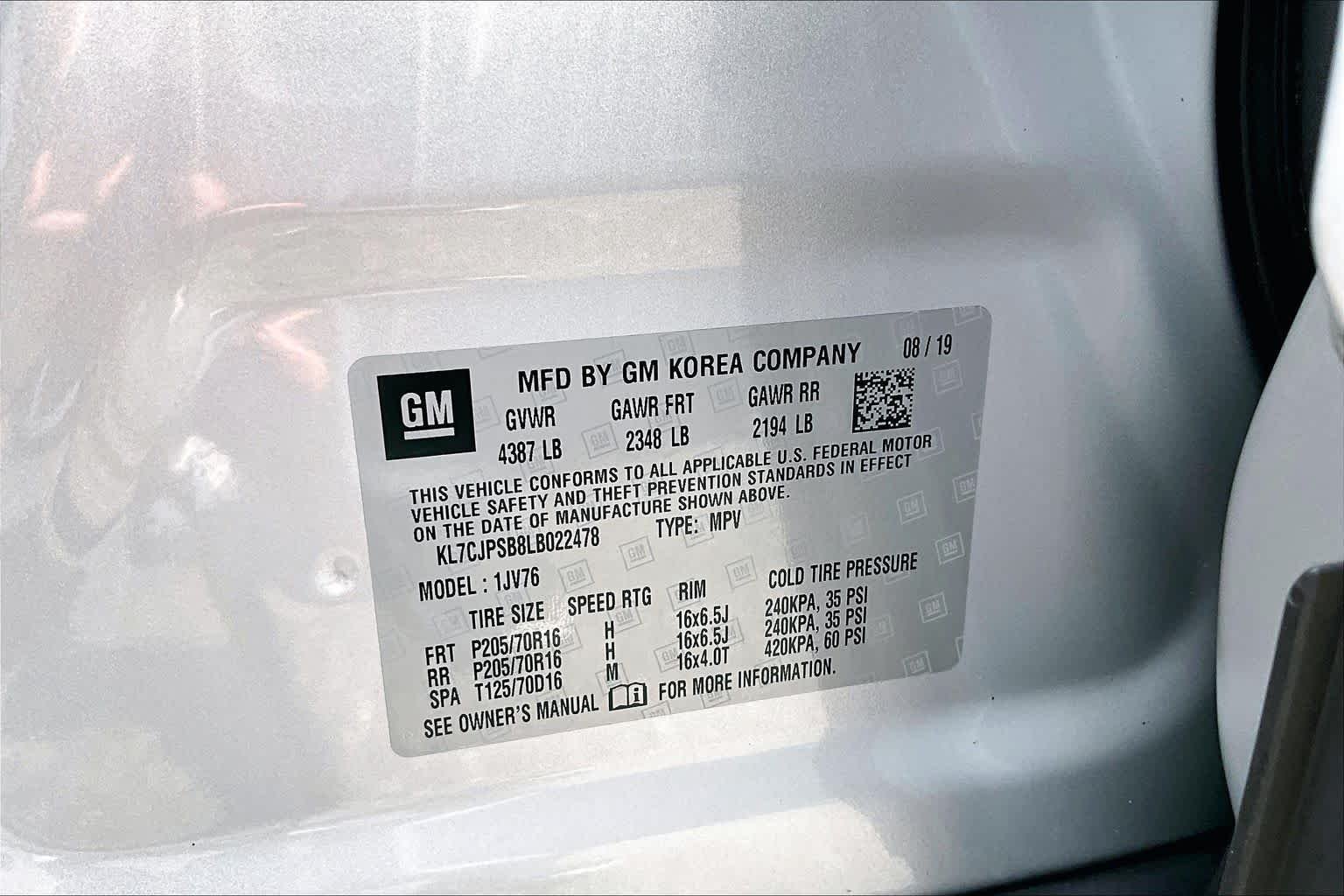 Used 2020 Silver Ice Metallic Chevrolet LT image 36