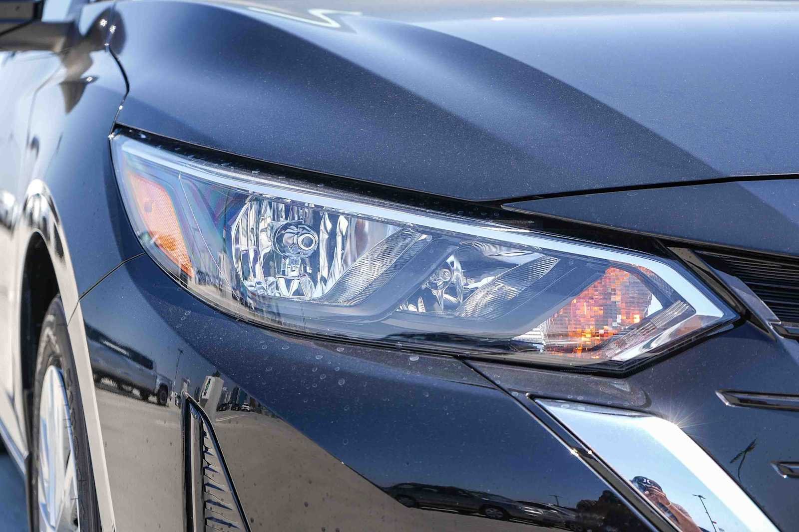 New 2025 Super Black Nissan S image 4