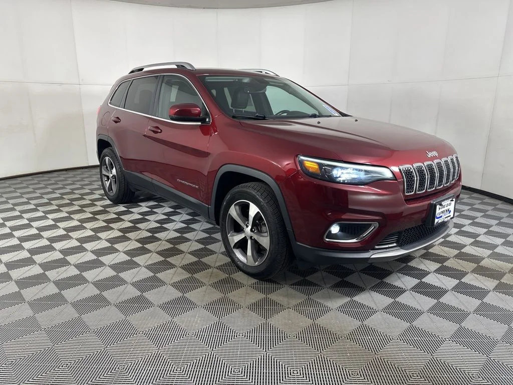 Used 2020 Red Jeep Limited image 13
