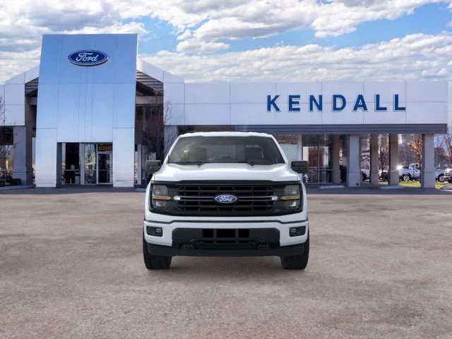 New 2026 Oxford White Ford XLT image 5