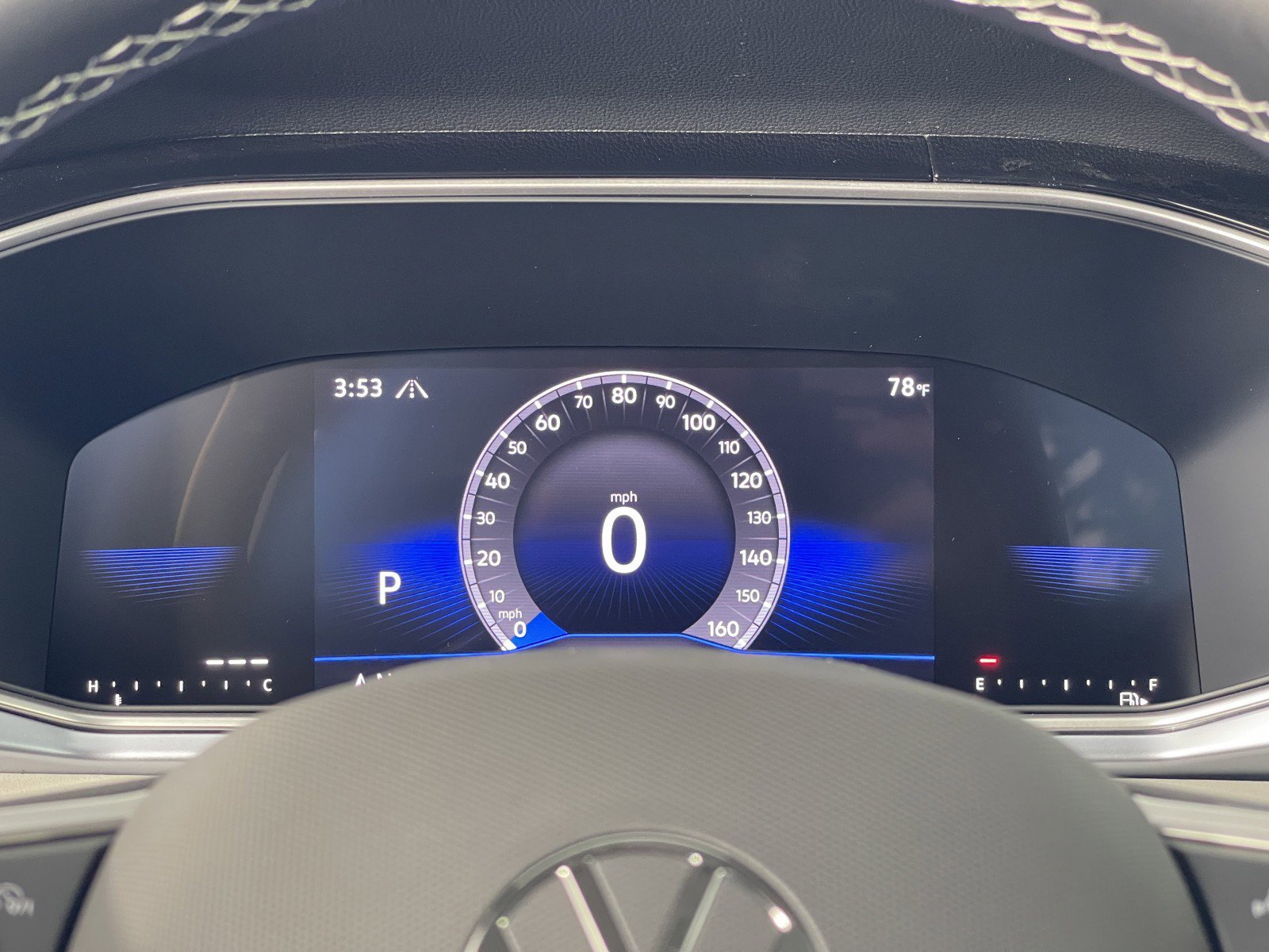 2025 Volkswagen Taos SE - Photo 25